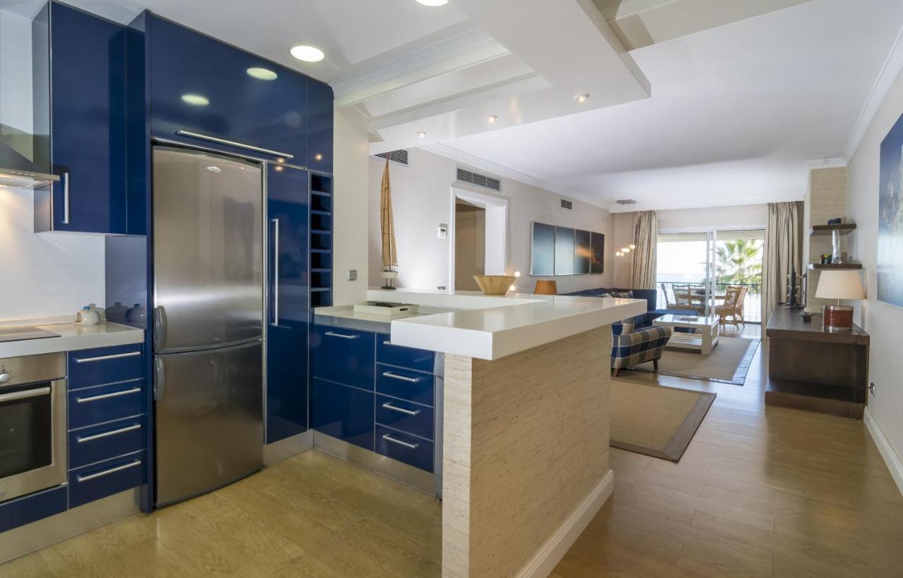 Hb - Comfortable Beachfront Holiday Apartment Estepona Zewnętrze zdjęcie